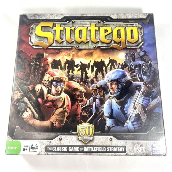 Stratego 2011 Classic Battlefield Strategy Board Game Spin Master Complete - Picture 1 of 14